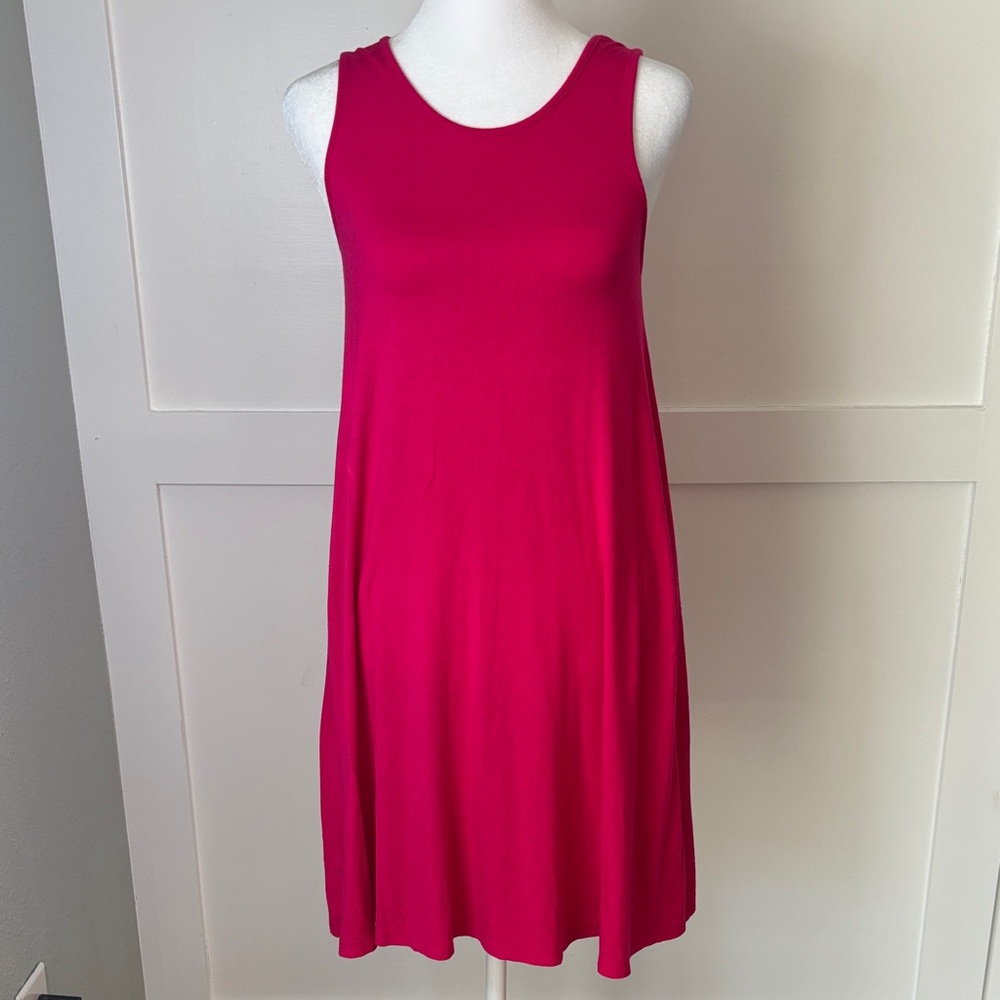 Express Fuchsia Sleeveless Top